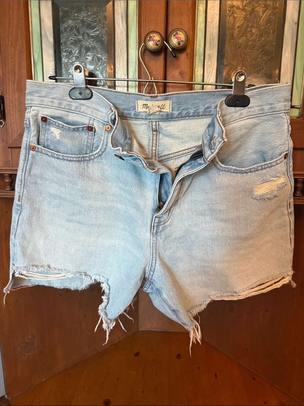 Madewell Relaxed High-Rise Mid-Length Denim Shorts Light Wash Distressed Size28